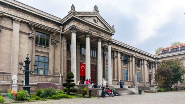 istanbul arkeoloji müzesine nasıl gidilir